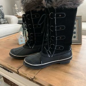 Snow and water boots